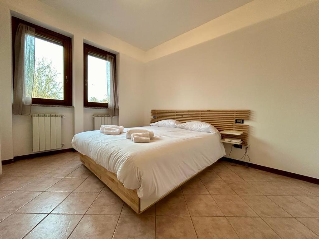 Kibilu - Residence With Pool, Near Lake Maggiore Monvalle エクステリア 写真
